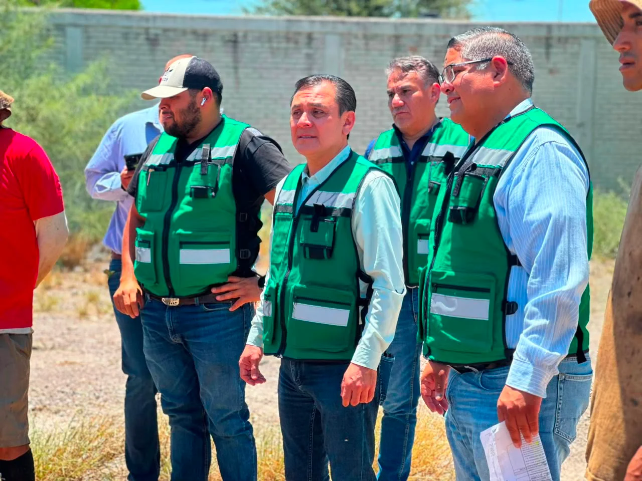 Simas Torreón mantiene trabajos ininterrumpidos para reparar la bomba 27R de la colonia Fidel Velázquez