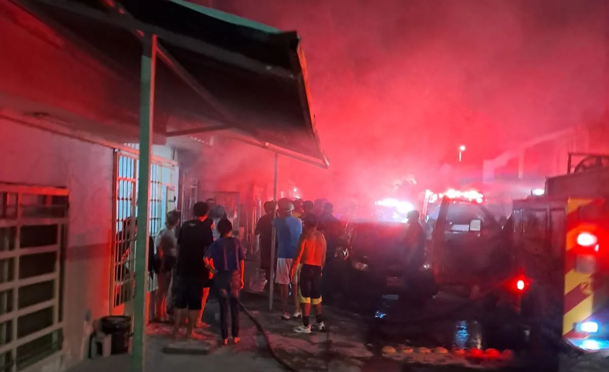 Mueren madre e hijo tras incendio de vivienda en Torreón