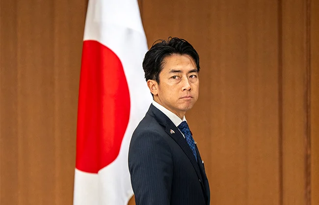 Japón considera necesario reforzar sus fuerzas armadas con ‘urgencia’