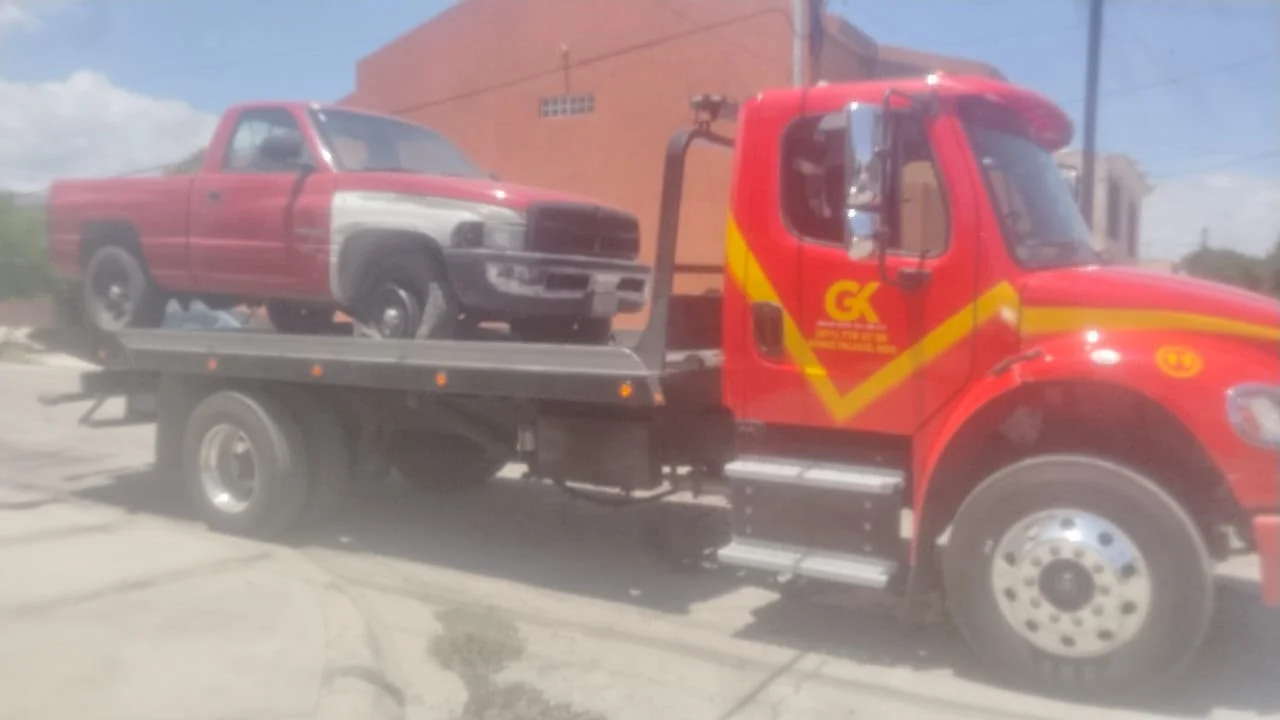 Policía de Torreón recupera camioneta con reporte de robo