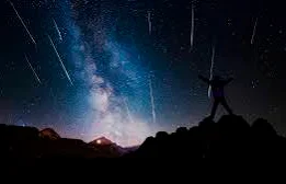 Lluvia de meteoros Perseidas alcanzará su máximo esplendor en simultáneo con un eclipse solar total