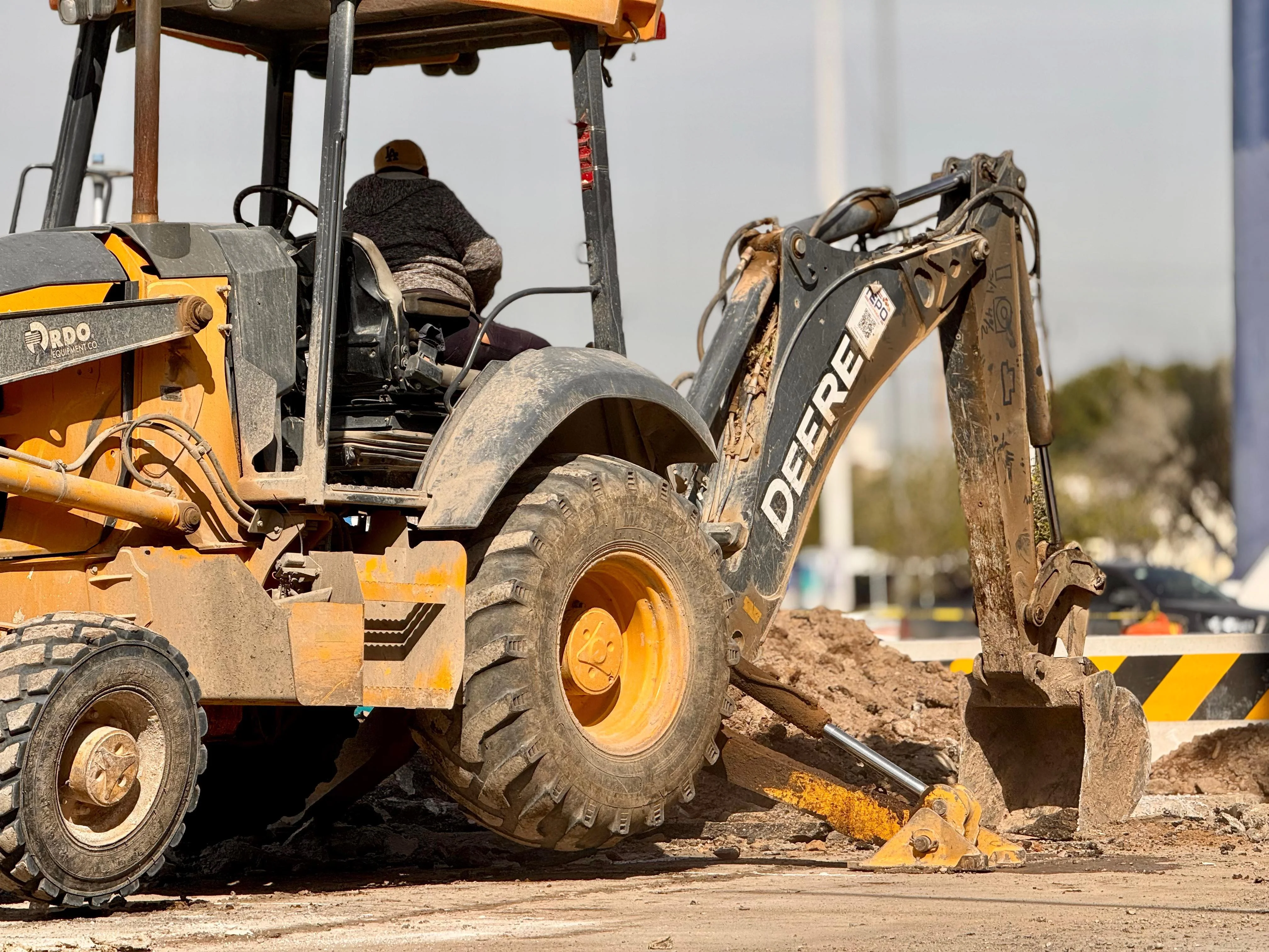 Buscan sumar recursos estatales para acelerar obras de agua, drenaje y pavimentación en Torreón