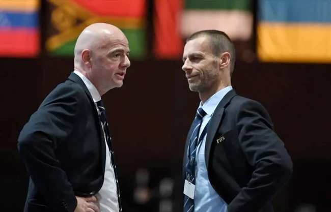 UEFA, AFC y Concacaf vuelven a arremeter contra Infantino y la FIFA
