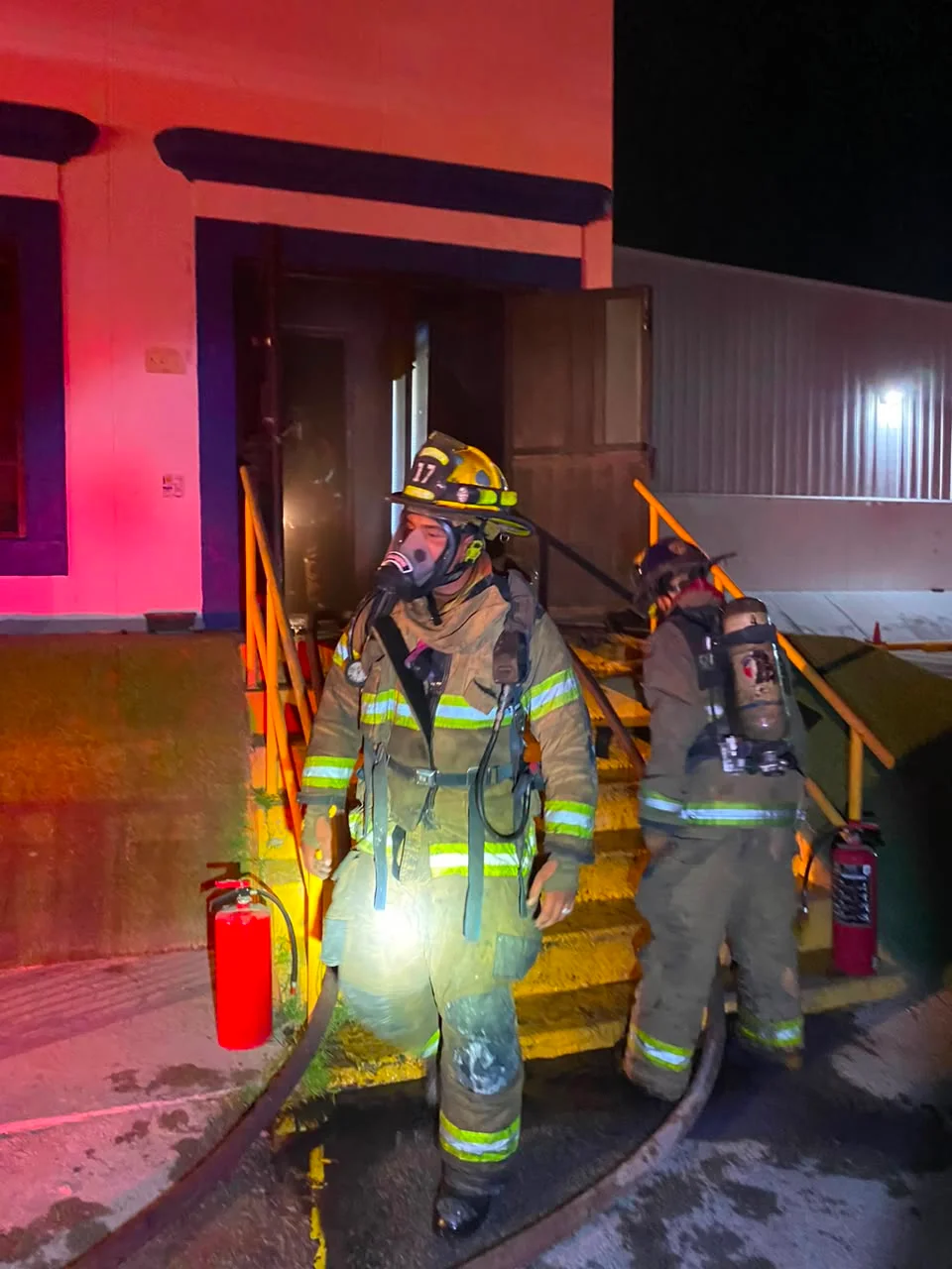 Cortocircuito provoca incendio en planta maquiladora de San Pedro
