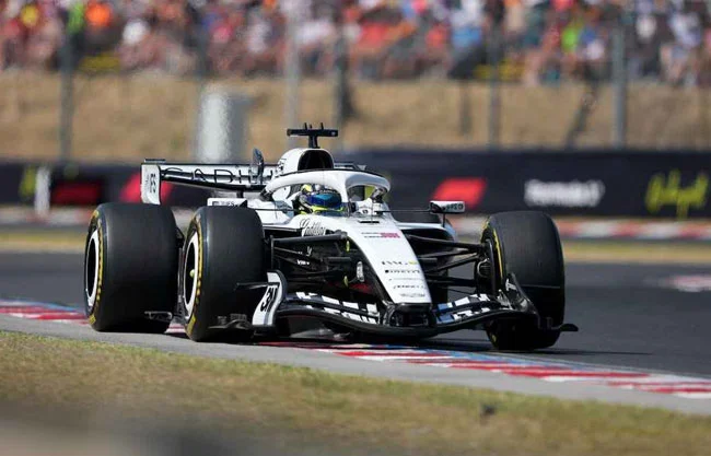 ¿Cómo afecta la venta de Lakers a Checo Pérez y Cadillac F1?