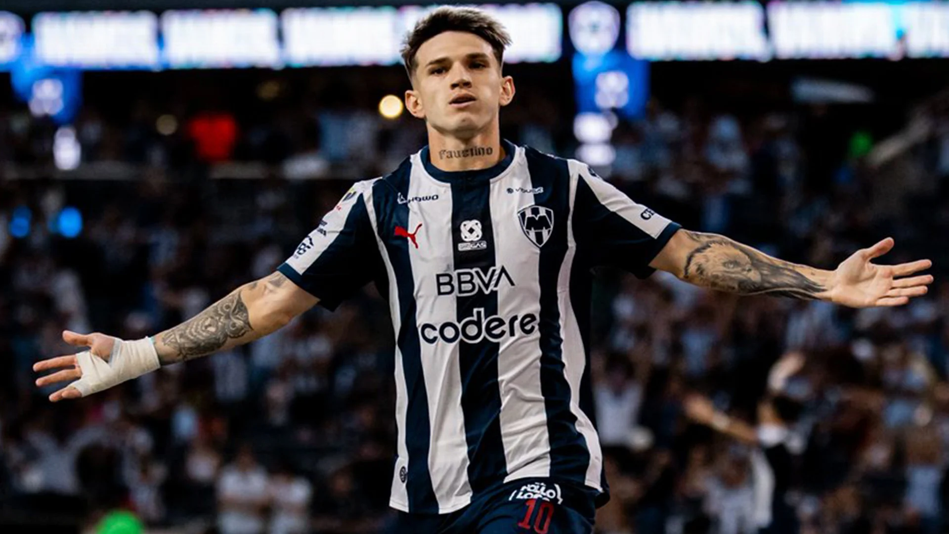 Rayados aplasta 6-1 a Juárez con recital de sus refuerzos