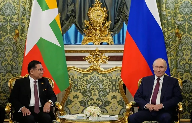 Putin da un espaldarazo diplomático y económico al líder golpista birmano