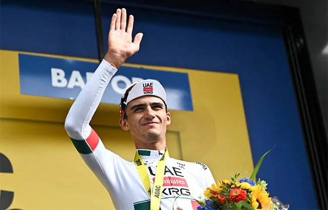 Isaac del Toro abre el Tour de Alemania con victoria en el prólogo y doble maillot