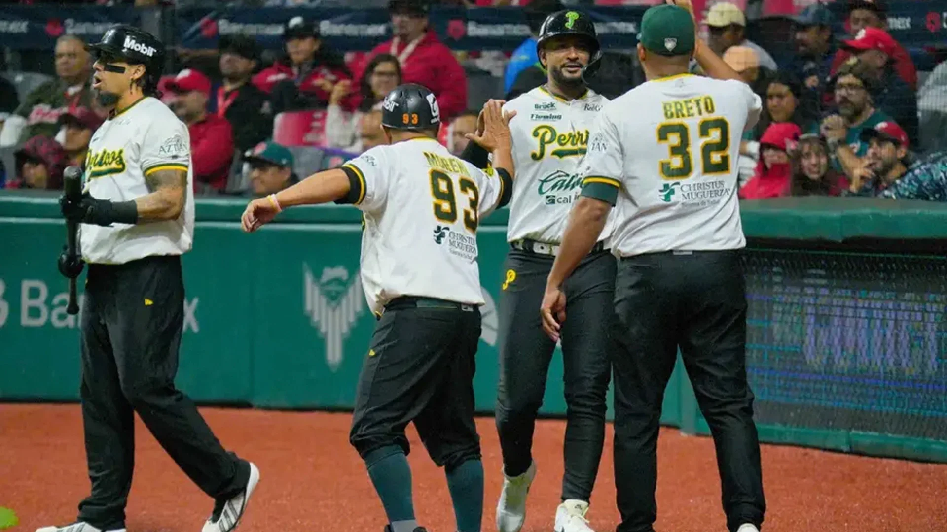 ¡Paliza en el Harpo Helú! Pericos desata su poderío y aplasta 13-5 a Diablos Rojos