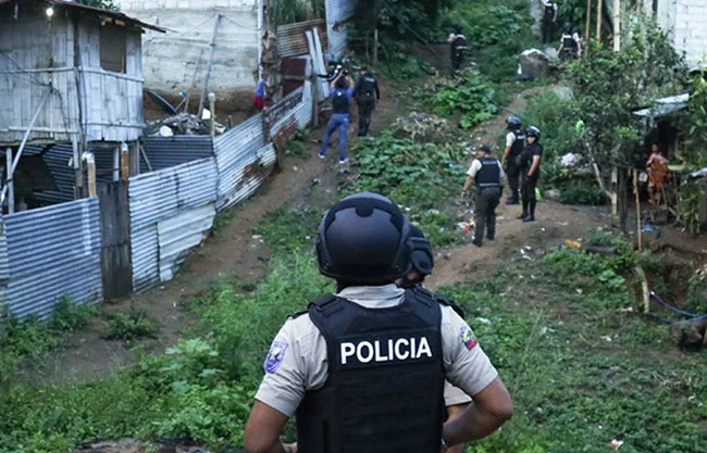 EU inicia operaciones militares contra cárteles del narcotráfico en Ecuador