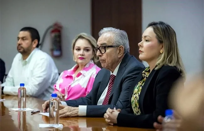 Segob considera que regreso de Rocha es decisión personal; FGR mantiene abiertas indagatorias