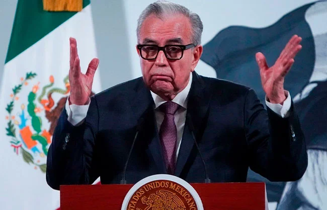 Morena abre proceso interno contra Rubén Rocha Moya que podría derivar en su expulsión