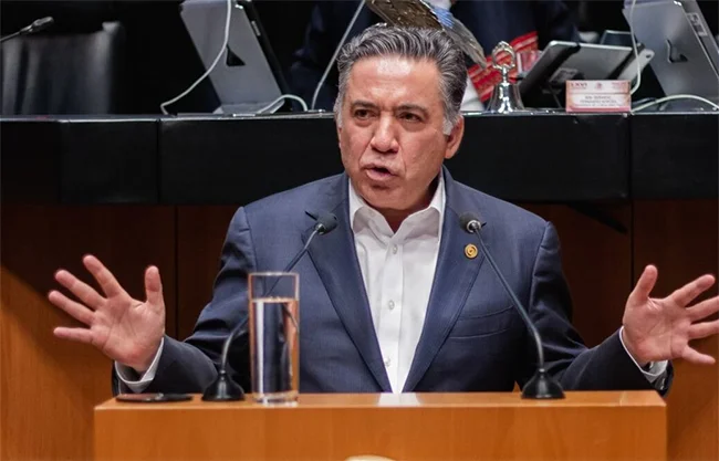 Deja Enrique Inzunza bancada de Morena; ejercerá como independiente