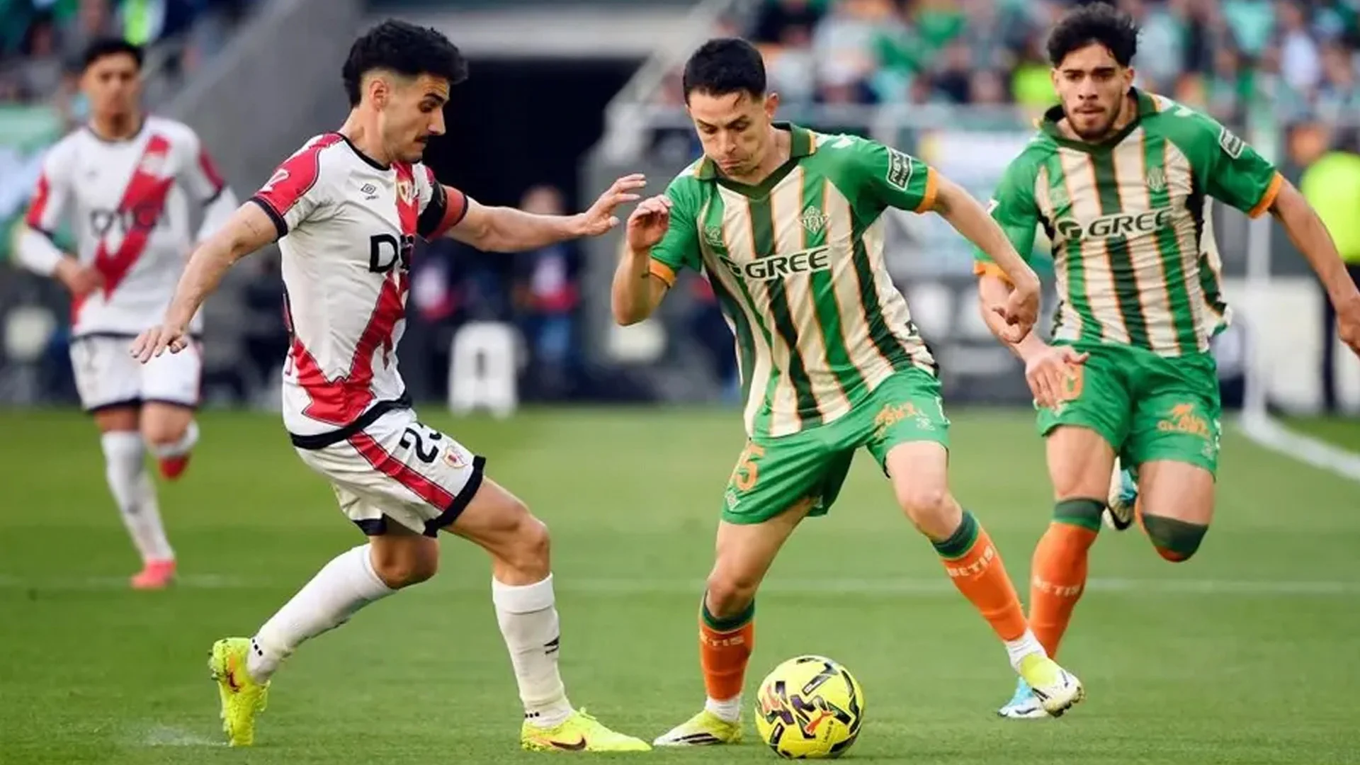 El futuro de Álvaro Fidalgo en América enciende los rumores