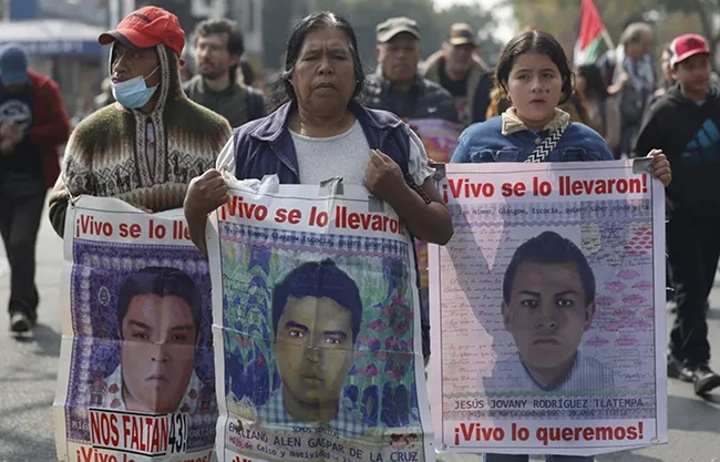 Sheinbaum alista informe sobre nuevas investigaciones y detenciones por caso Ayotzinapa