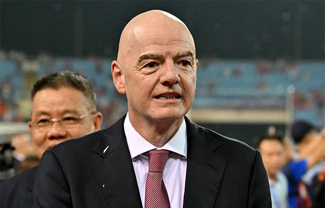 Arabia Saudita respalda a Infantino ante la creciente presión rumbo a las elecciones de FIFA