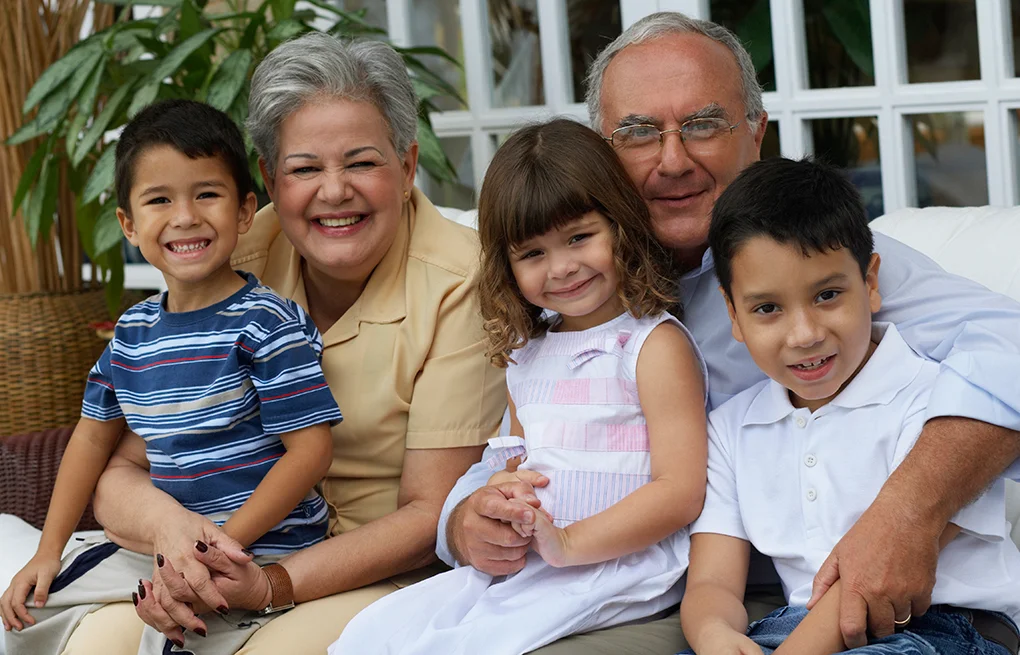 El 28 de agosto es el Día del Abuelo en México ¡no lo olvides!