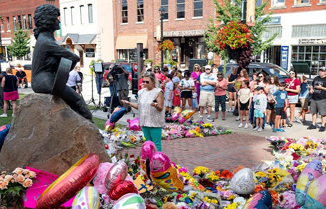 Sin juicios y exceso de amor: Así fue como Dolly Parton rompió esquemas y se volvió ícono de la comunidad LGBTQ+