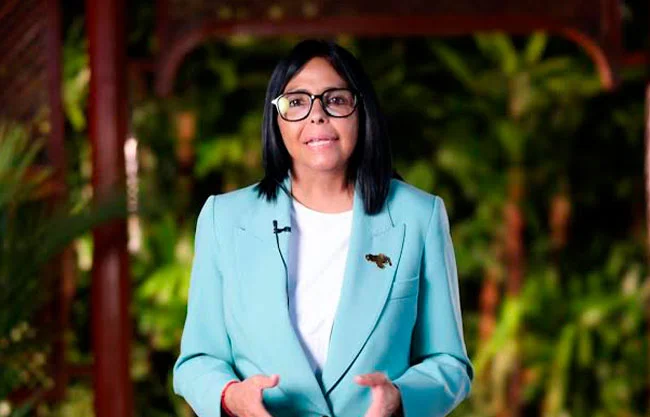 Presidenta de Venezuela confirma "histórico" acuerdo petrolero con Estados Unidos