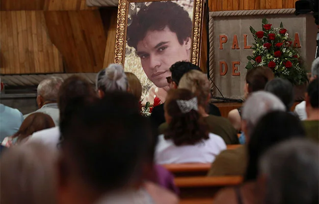 "Amor eterno": Juan Gabriel reúne a seguidores de México y EU en Ciudad Juárez