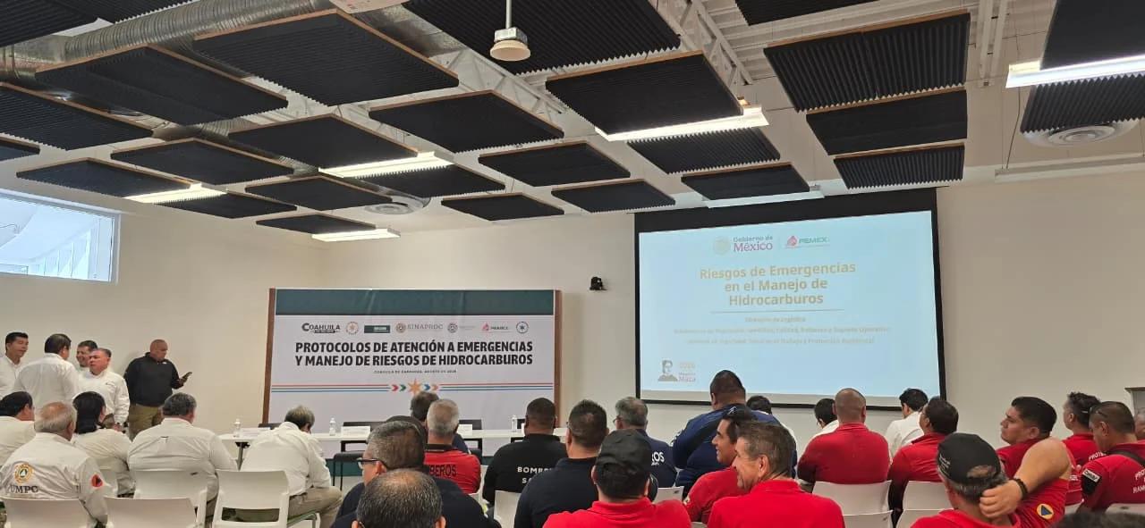 Capacitan a Protección Civil de Torreón para atender emergencias con hidrocarburos