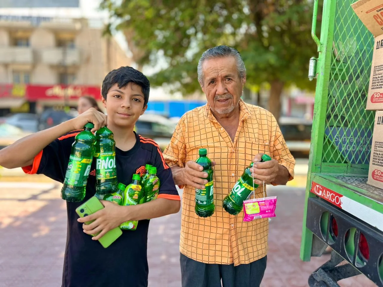 Suman casi cuatro toneladas de residuos recolectados en jornadas de reciclaje en Torreón