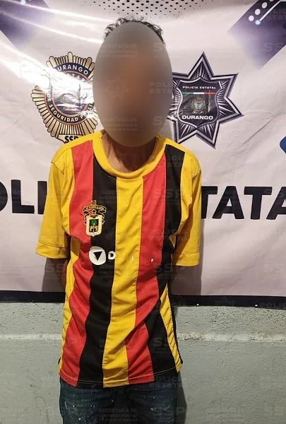 Operativo Dragón detiene a dos hombres con presunto cristal en Lerdo