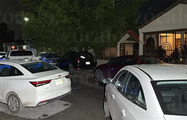 Aseguran réplicas de arma en casa de masajes; detenidos a disposición de Fiscalía de las Mujeres
