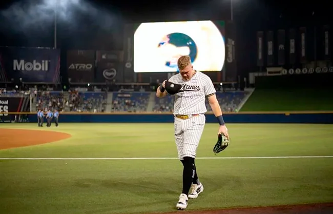 Caen los Sultanes ante Toros en el tercero de la serie