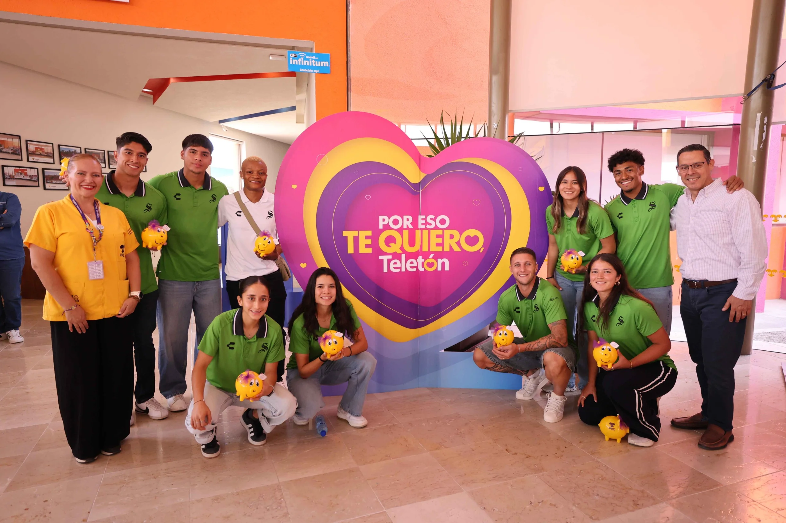 Visita Club Santos al CRIT Durango