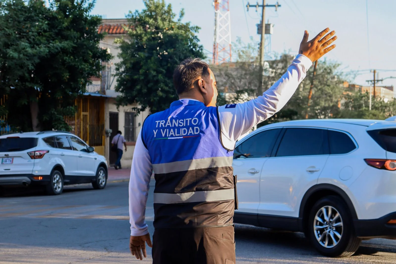 Detectan doble fila y exceso de velocidad durante entrada y salida de alumnos en Torreón; refuerzan medidas de seguridad