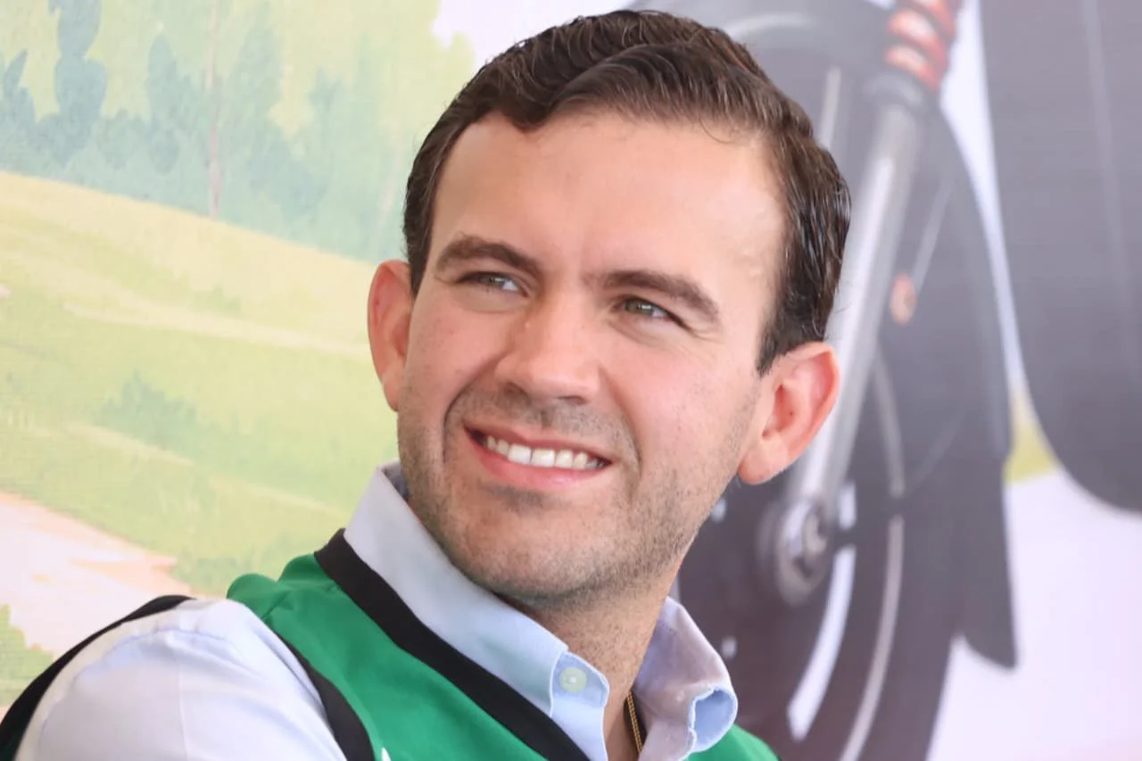 Impulsa Gabriel Elizondo protección escolar para universitarias embarazadas