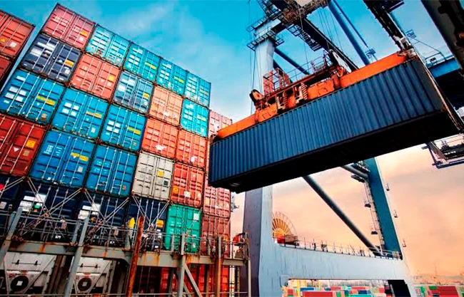 México rompe récord: exportó 60 mil 500 mdd a EU en julio