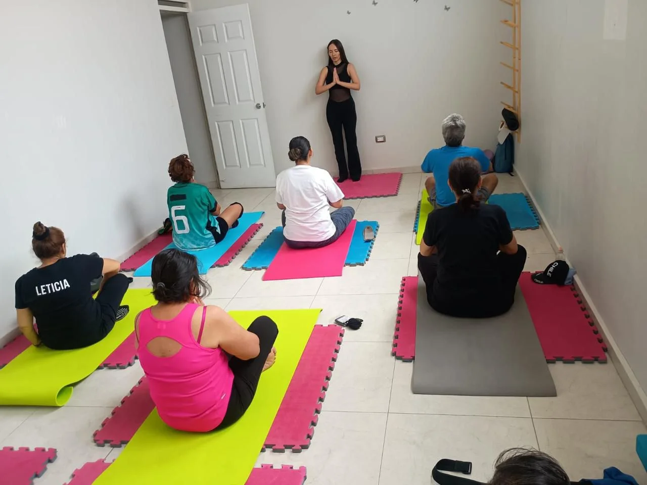 Crece interés por clases de yoga en La Jabonera