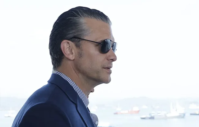 Hegseth alienta una purga en el Pentágono y la salida de la cúpula civil