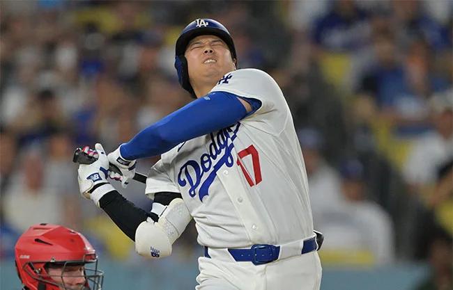 ¡Ohtani dice adiós al montículo! Se enfocará en batear con los Dodgers esta temporada