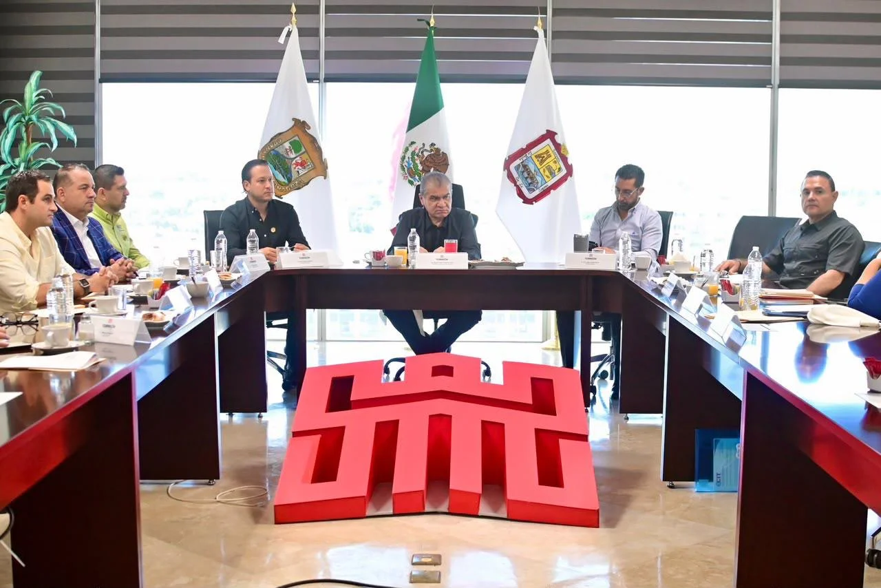 Alcalde Miguel Riquelme acuerda con empresarios acciones para fortalecer la Ciudad Industrial de Torreón