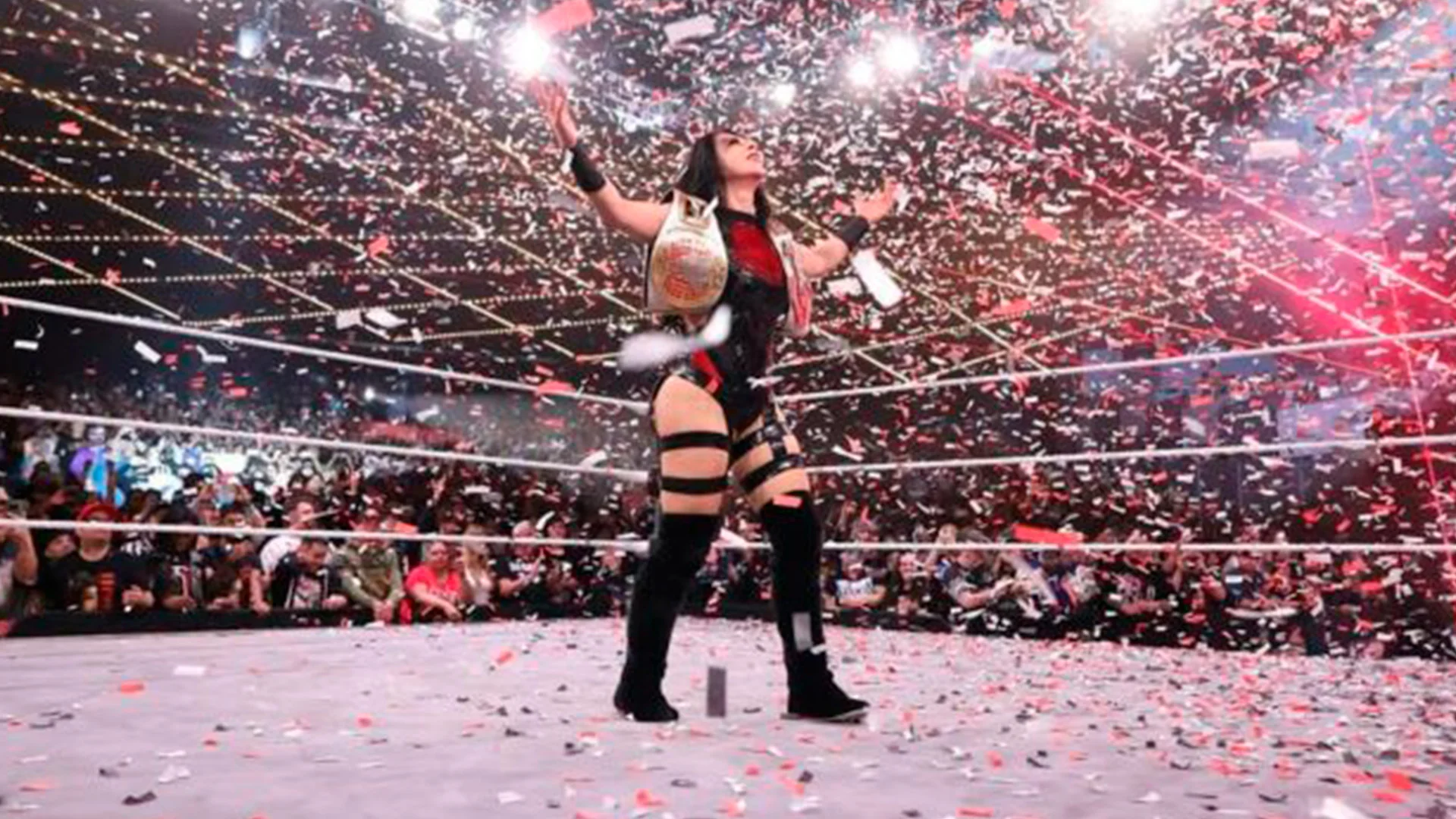 ¡Hazaña histórica! Stephanie Vaquer reconquista el Campeonato Mundial Femenino de WWE en Santiago