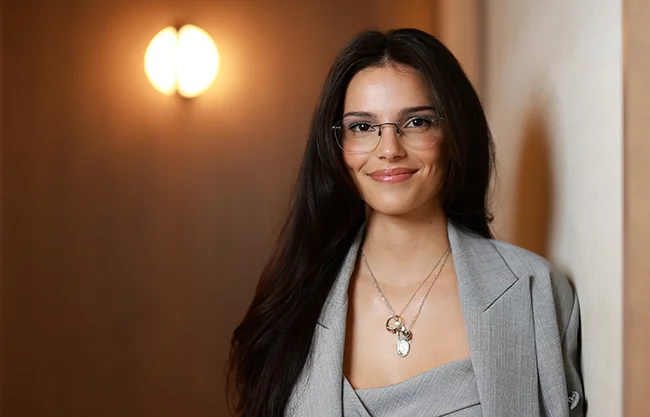 'Cuidado con lo que deseas': Curry Barker e Inde Navarrette hablan sobre un año de Obsesión