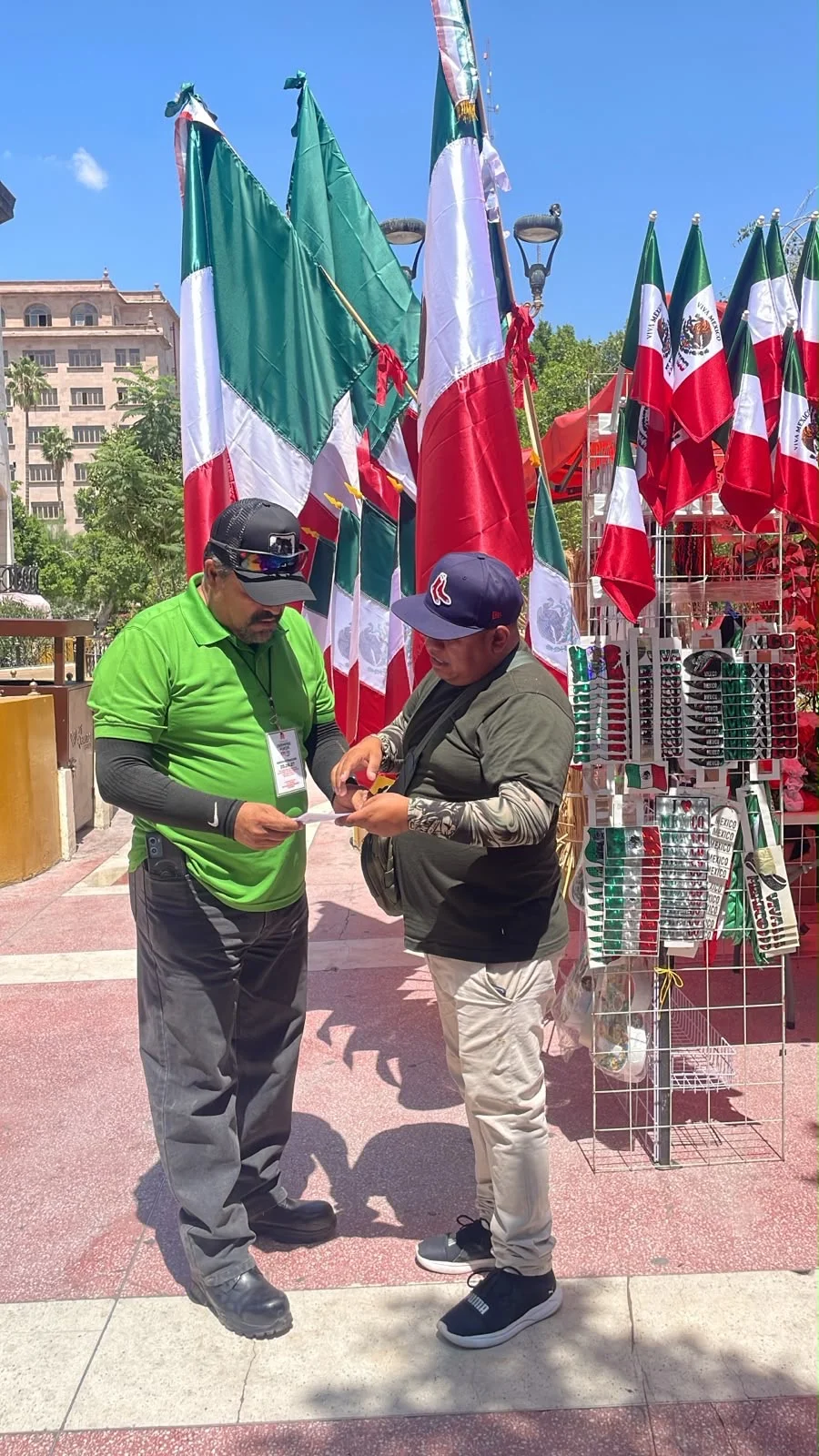 Vigilarán comercio informal durante festejos del 15 de septiembre en Plaza Mayor