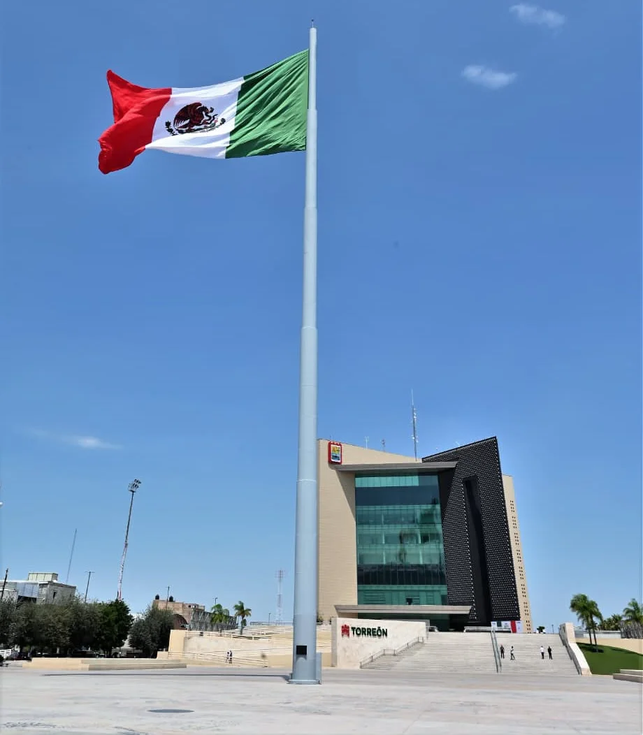 Mantendrán servicios prioritarios durante el 16 de septiembre en la Presidencia Municipal de Torreón