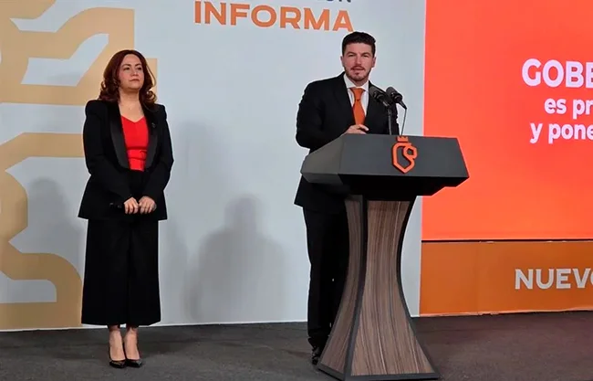 Samuel García cancela Pase Turístico para vehículos con placas de otros estados tras polémica