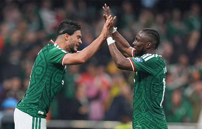 ¡Alerta en el Tri! Julián Quiñones y Raúl Jiménez están en riesgo de perderse la Fecha FIFA