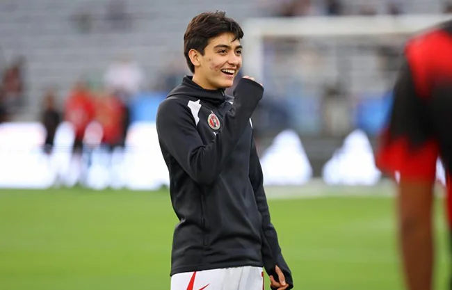 ¡Gilberto Mora gana su primer título con los Xolos de Tijuana! Se corona en la Baja Cup