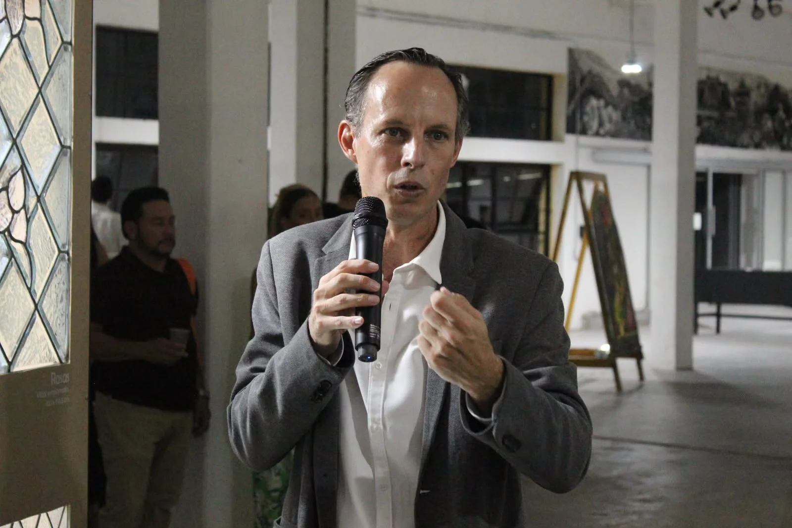 Ofrecerán charla sobre la exposición “Luz Viva, vitrales con alma” en Torreón