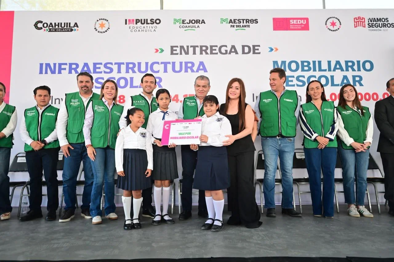 Sin tituloInvierten 58 mdp en escuelas de Torreón; entregan obras y mobiliario