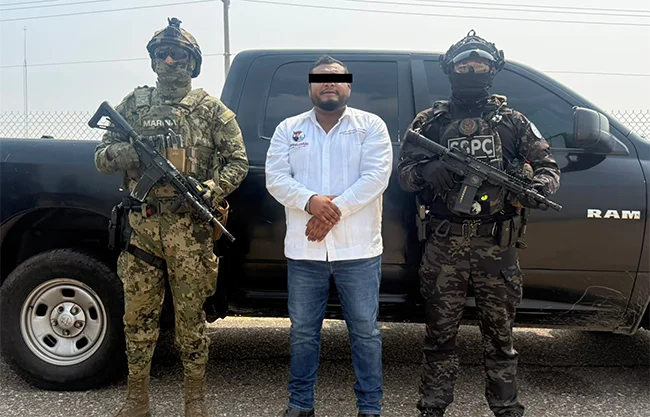 Detienen a Alcalde de Juchitán por extorsión, narcomenudeo y homicidio