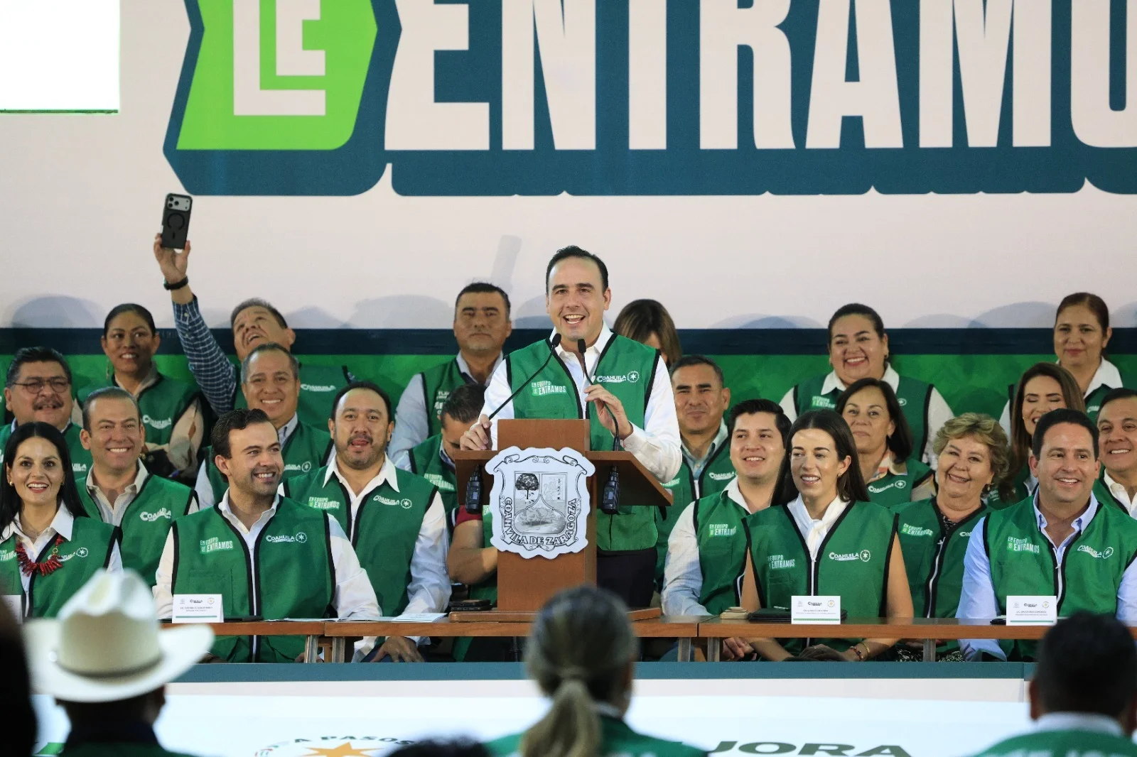 Arranca Manolo Jiménez Salinas el programa “En Equipo le entramos todos”