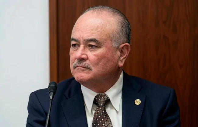 Dictan prisión domiciliaria a Ernesto Ruffo Appel; ordenan traslado del Altiplano a su casa