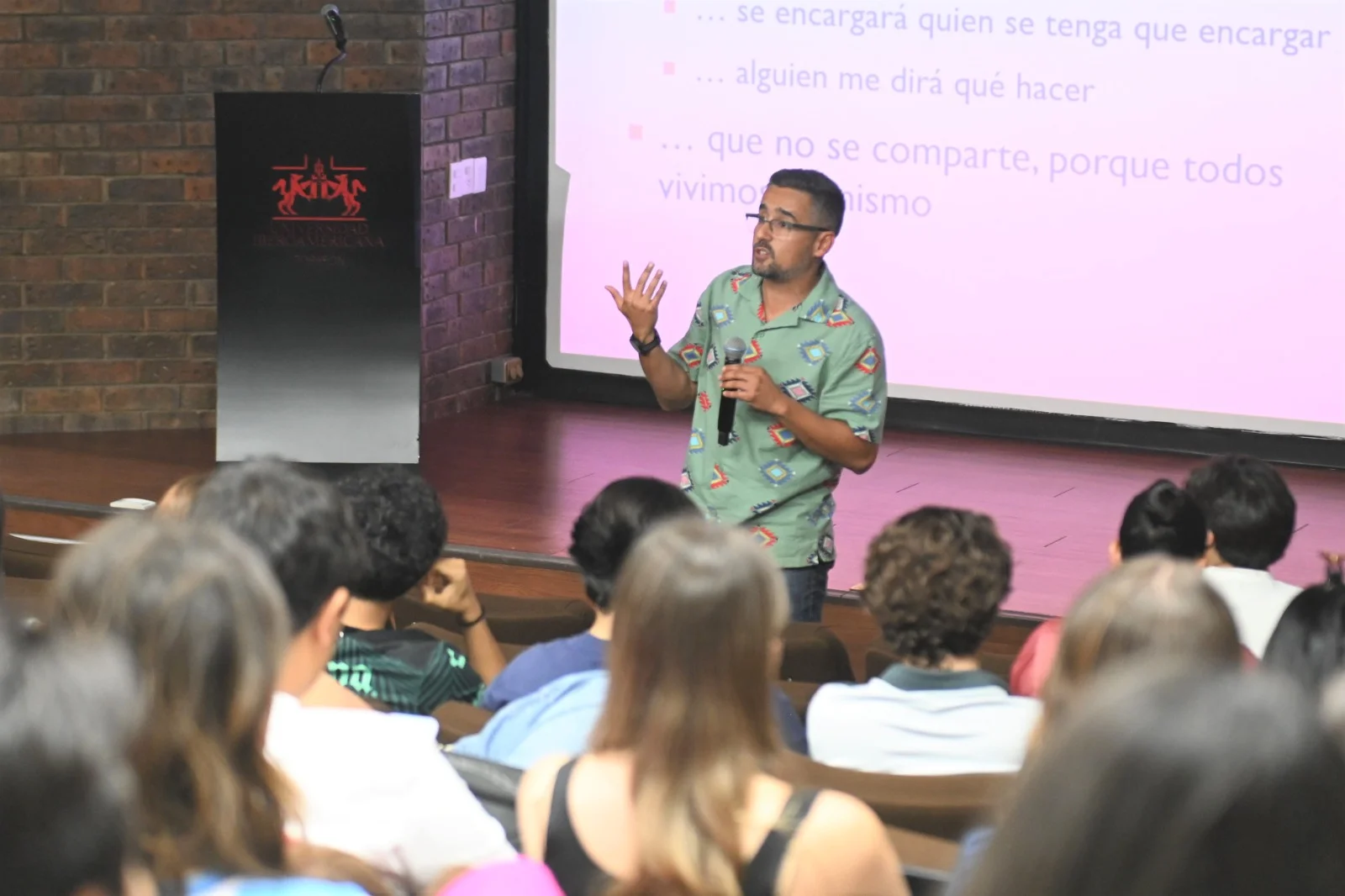 Llevan actividades de prevención de la violencia a estudiantes y habitantes de La Concha